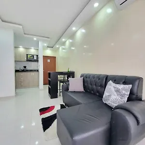 apt-apartamento-cerca-al-mar-en-col.cartagena-hotels.org/